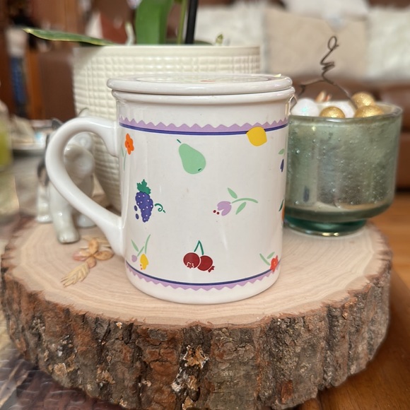 Hallmark Cards VTG Friend Mug with lid/coaster Fruit and  Flower pattern - Picture 3 of 7